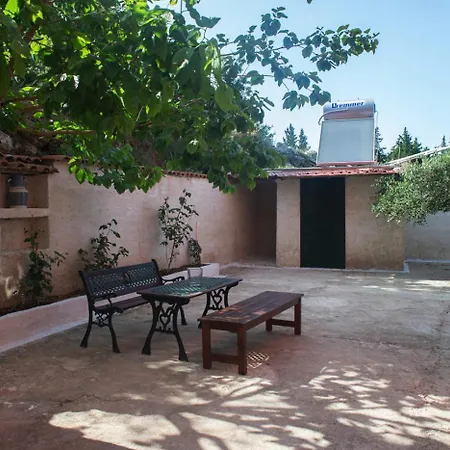 Sunrise Sanctuary Casa de Férias Mandoukata