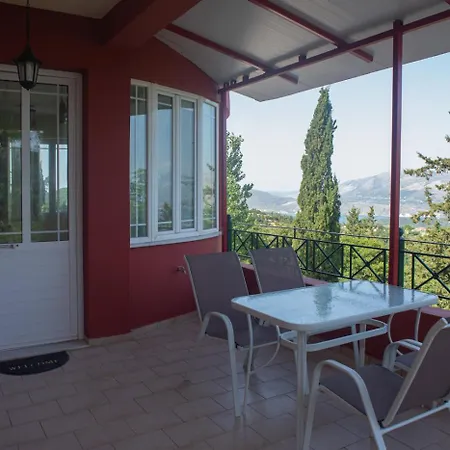 Holiday home Sunrise Sanctuary Mandoukata